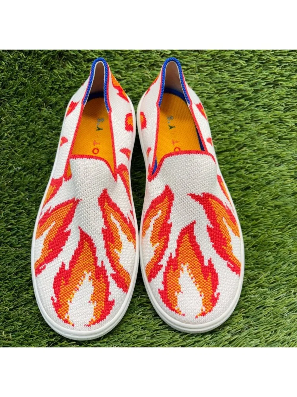 Rothys please review